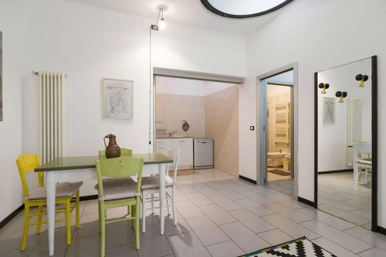 Apartament Primopiano - Belinzaghi Mediolan